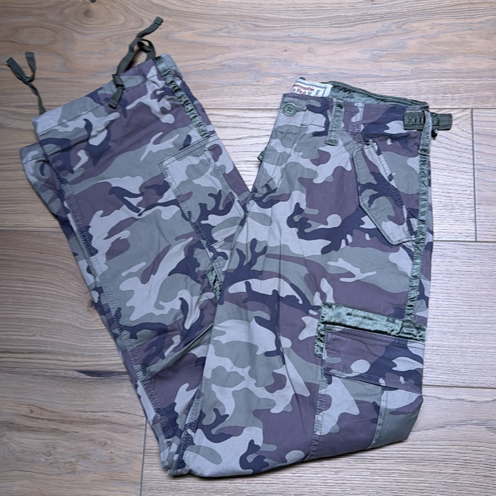 Abercrombie Cargo Pants